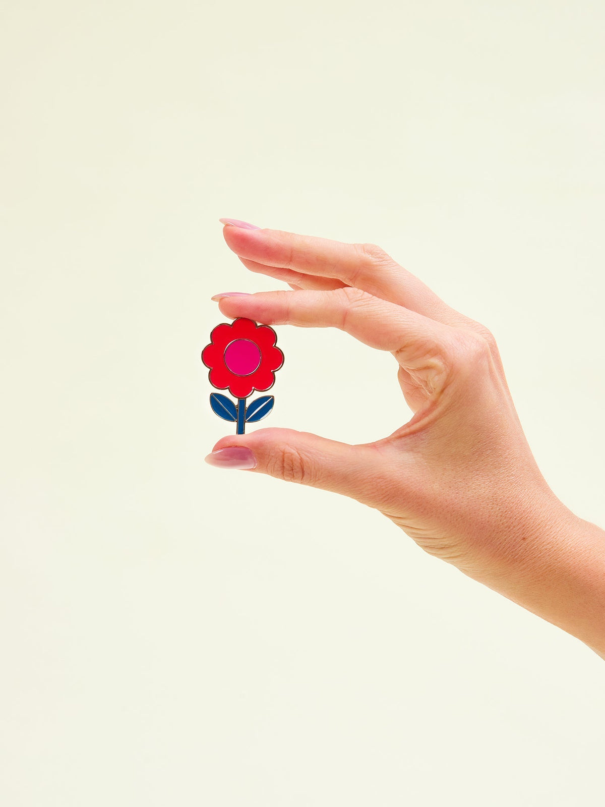 Flower pin
