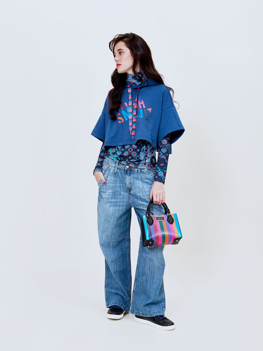 Carpenter low-rise wide-leg jeans