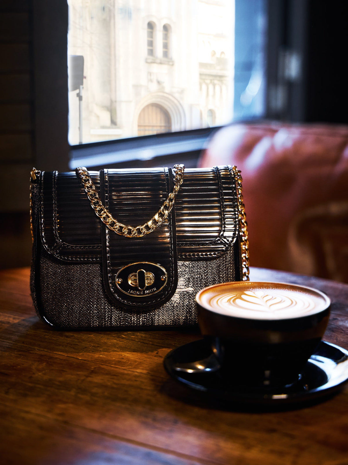 Antonia Limited Edition